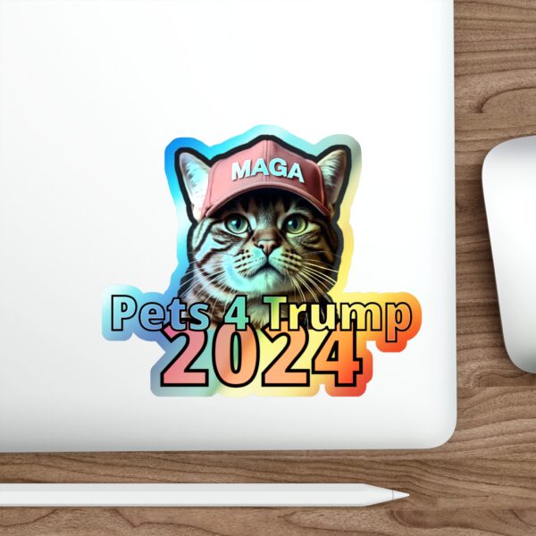 Pets 4 Trump Holo - Image 18